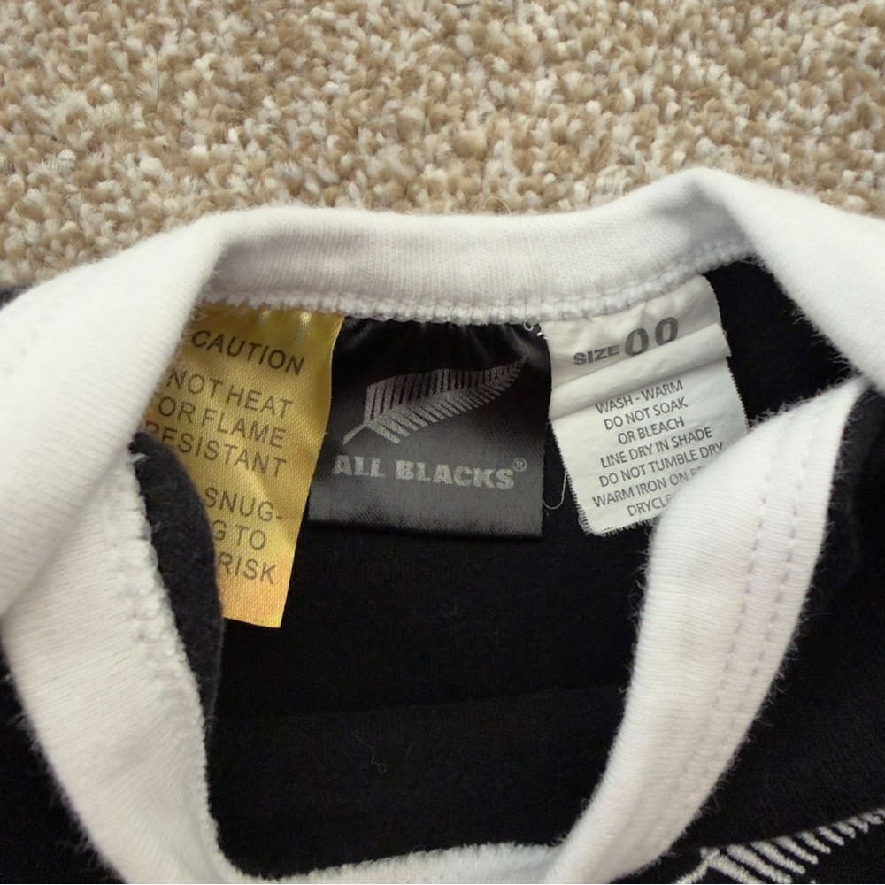 All Blacks Rugby Baby Onesie 3-6M Black Infant Bodysuit One Piece Sports Logo - Picture 6 of 7